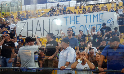 Striscione Inter tifosi Zhang