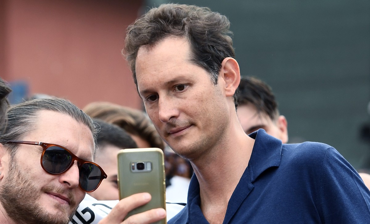 John Elkann MG5 6851