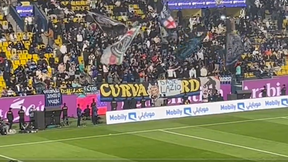 Striscione Curva Nord Inter Lazio Supercoppa Italiana