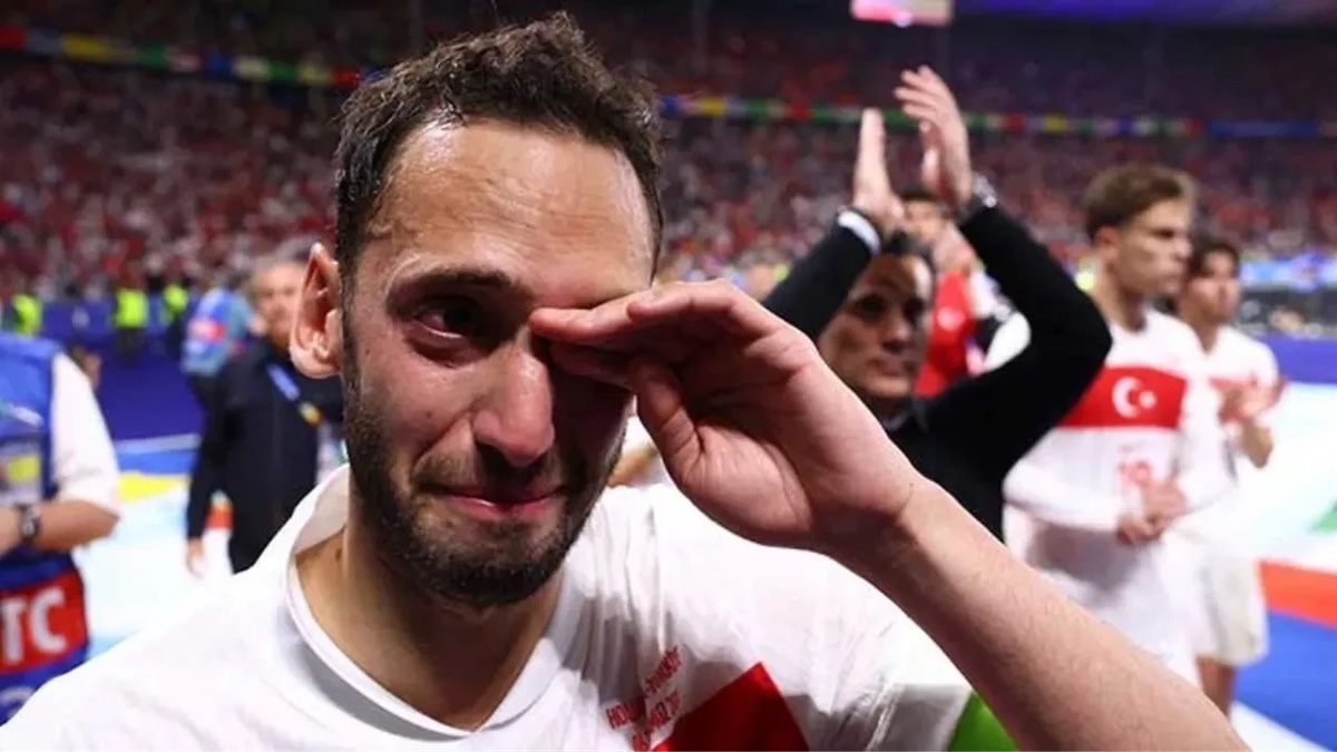 calhanoglu lacrime