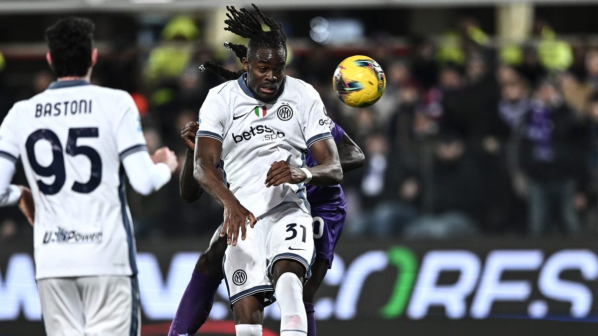 Fiorentina Inter, brutta serata per Bisseck: le pagelle dei quotidiani